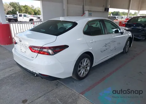 2023 Toyota Camry Le из США, поврежденный, VIN 4T1C11AK7PU107450